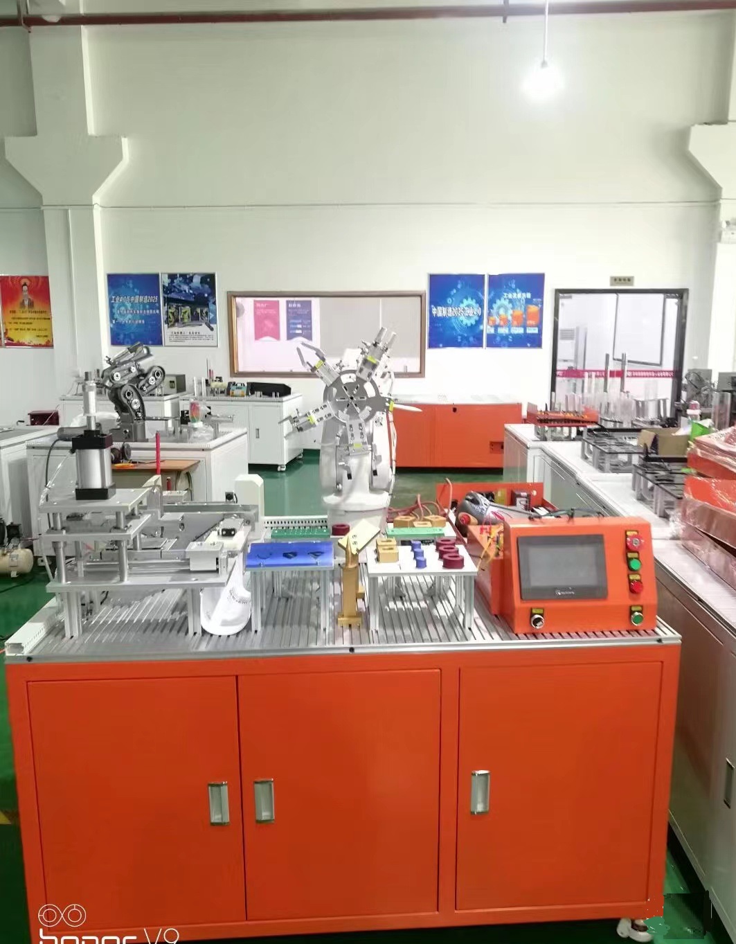 1+X工业机器人实训室建设搬运码垛工业机器人实训室